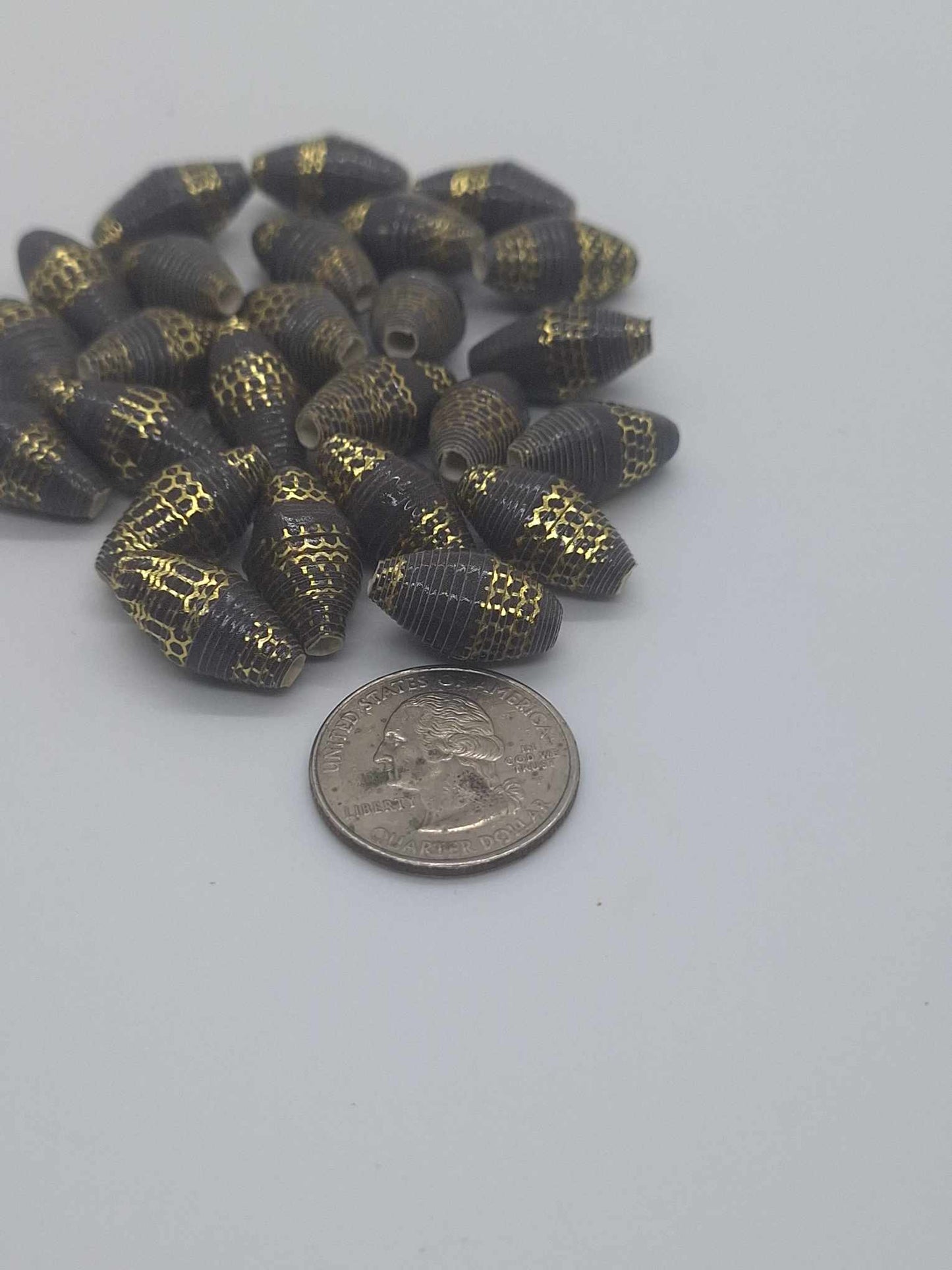 Hand-Rolled Paper Beads – 25-Count Baggies