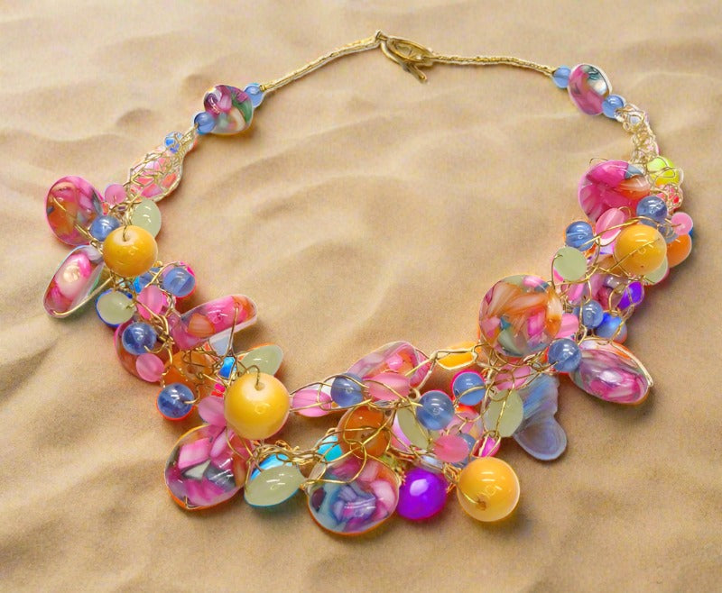 Aunuʻu Beach Crocheted Wire Statement Necklace