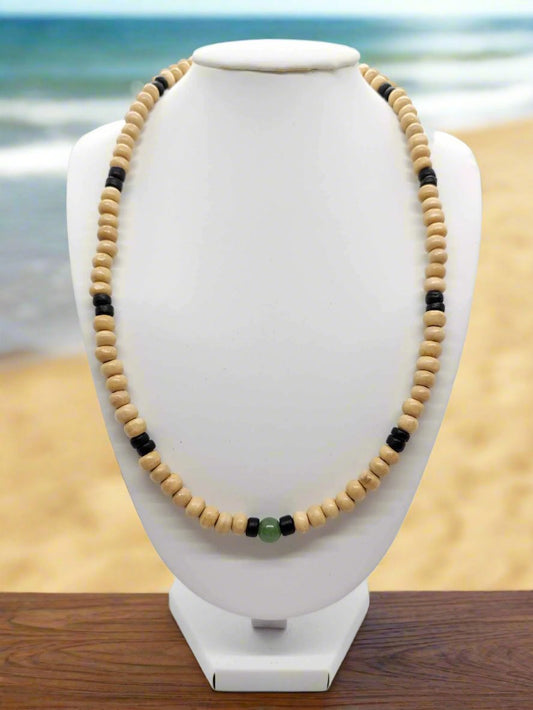 Light brown wood necklace