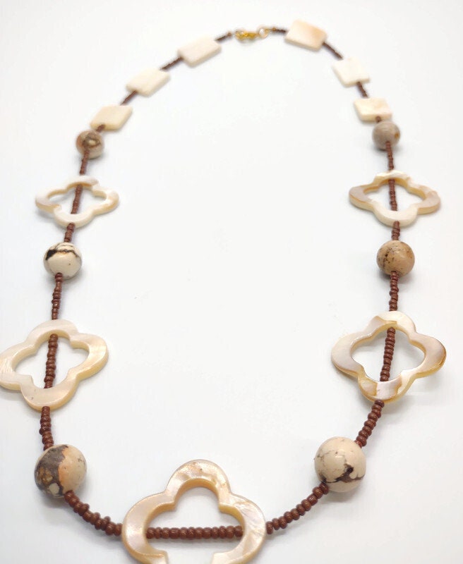 Cream Shell Necklace