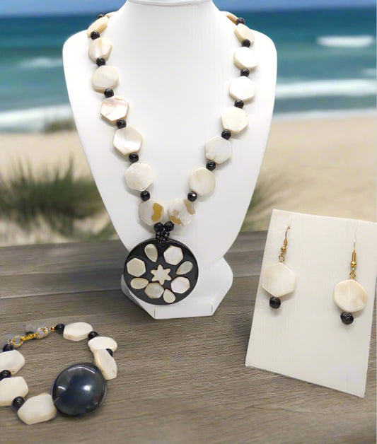 Handcrafted Shell Necklace with Pendant