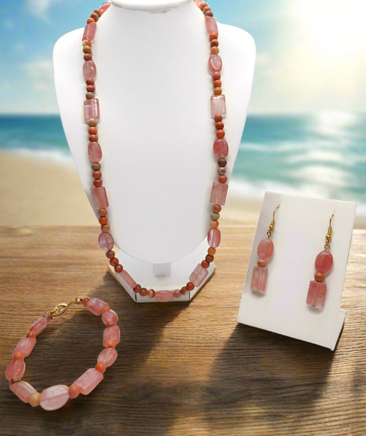 Handcrafted necklace set
